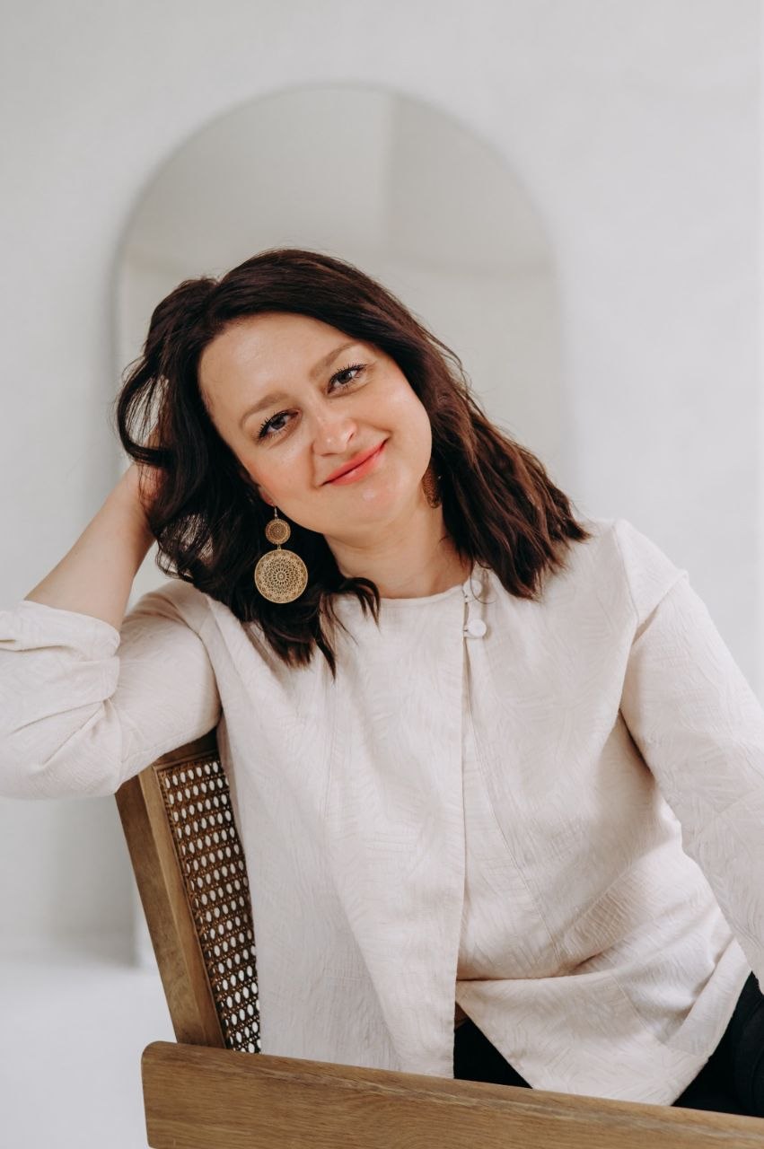 Maria Netera, lektorka Jyotish
